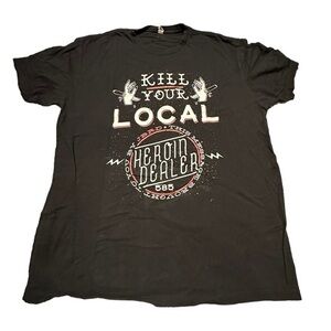 Old School traditional tattoo style graphic tee